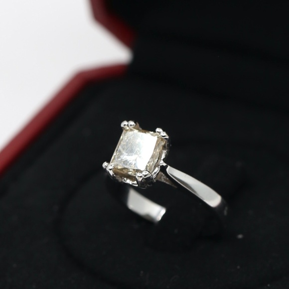 2.03 Carat Princess Cut Champagne Diamond Ring - Picture 4 of 6